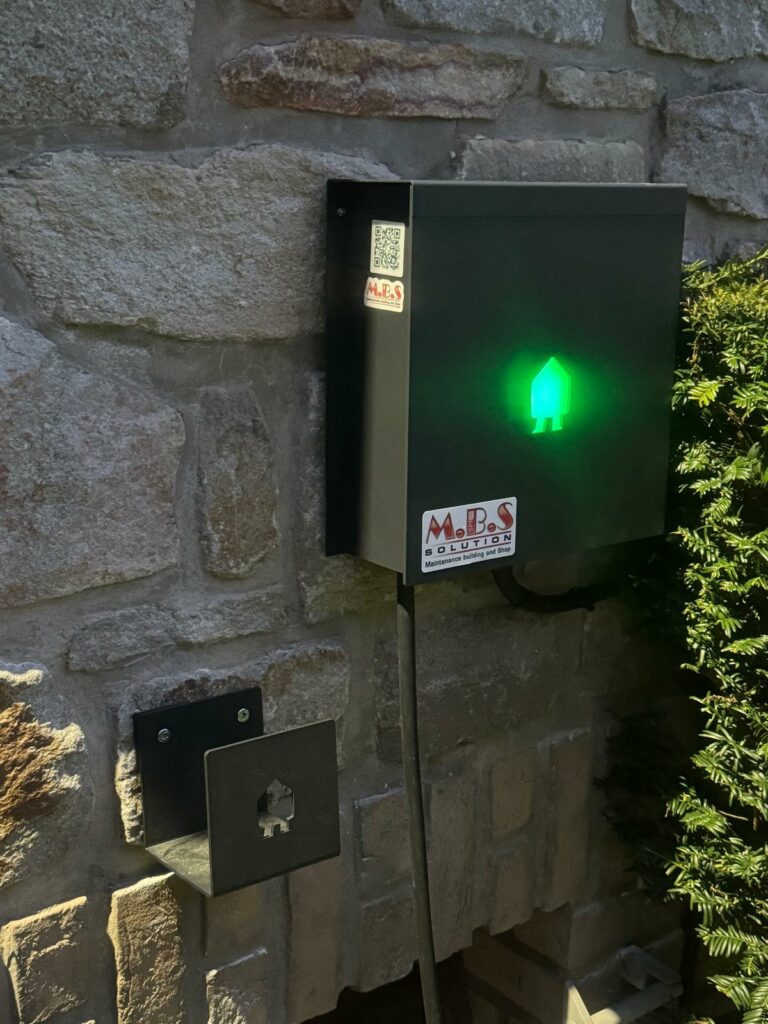 Borne de recharge intelligente Smappee installée par MBS Solution
